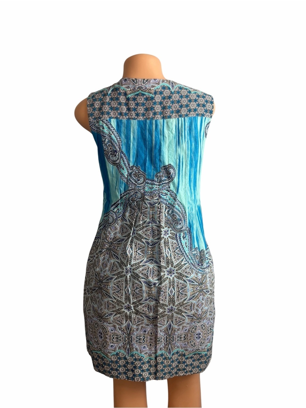 3/$30 ☀️ Rabbit Rabbit Rabbit Blue Geometric Sleeveless Dress - Picture 4 of 9